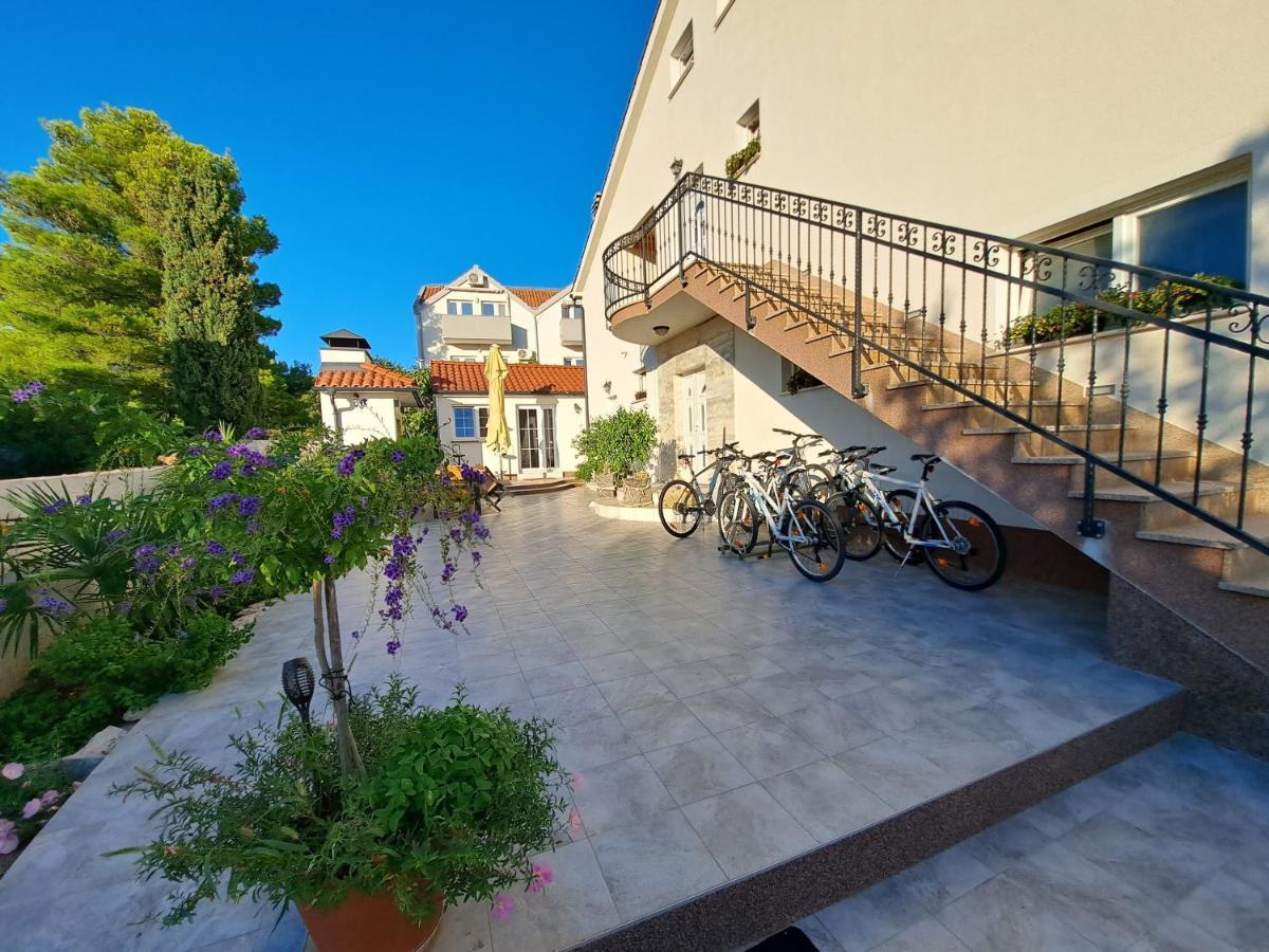 Apartment Oaza Mira Tribalj Εξωτερικό φωτογραφία