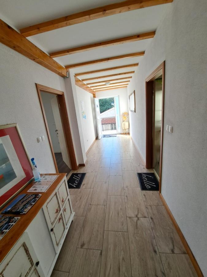 Apartment Oaza Mira Tribalj Εξωτερικό φωτογραφία